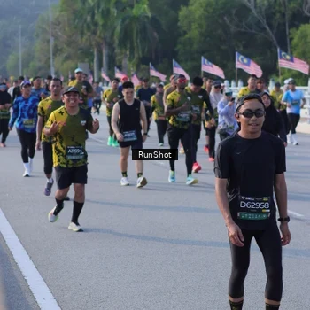 Runner Photo 7126590