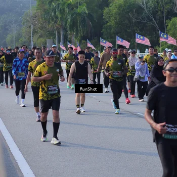 Runner Photo 7126595