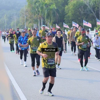 Runner Photo 7126602