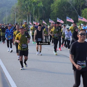 Runner Photo 7126604