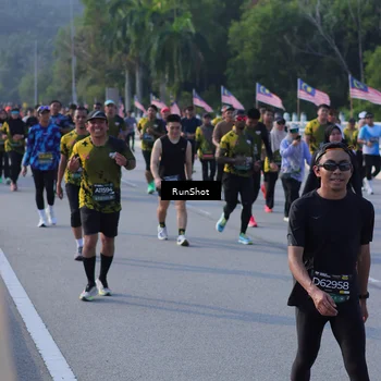Runner Photo 7126605