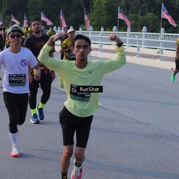 Runner Photo 7126608