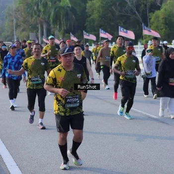 Runner Photo 7126610