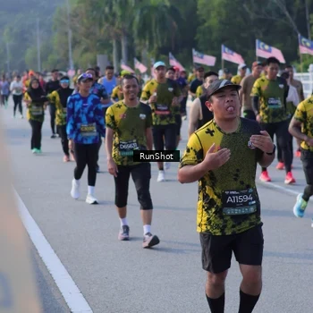 Runner Photo 7126614