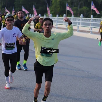Runner Photo 7126618