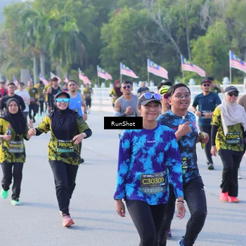 Runner Photo 7126646