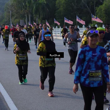 Runner Photo 7126653