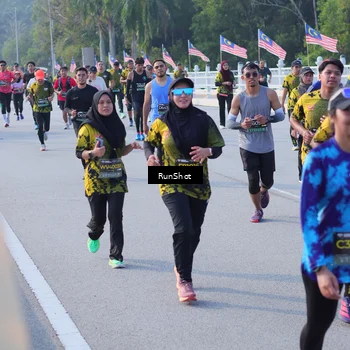 Runner Photo 7126654
