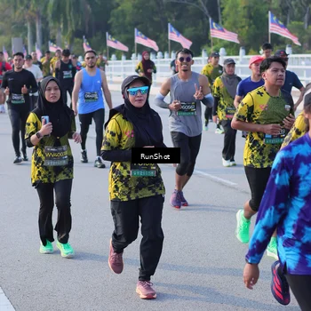 Runner Photo 7126659