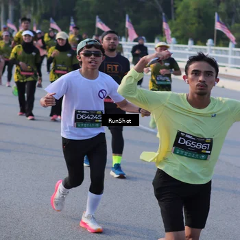 Runner Photo 7126662