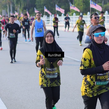 Runner Photo 7126673