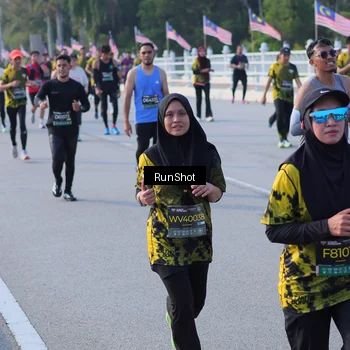Runner Photo 7126674