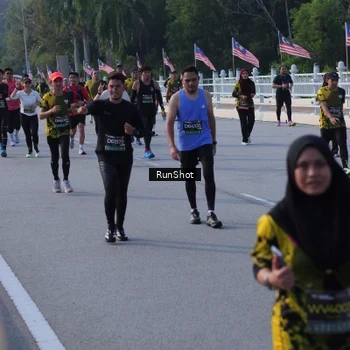 Runner Photo 7126680