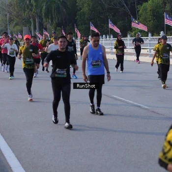 Runner Photo 7126685