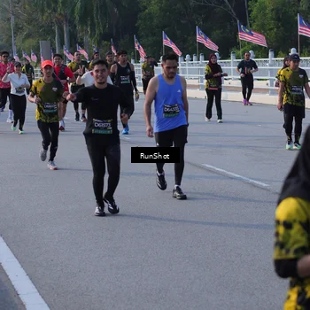 Runner Photo 7126695
