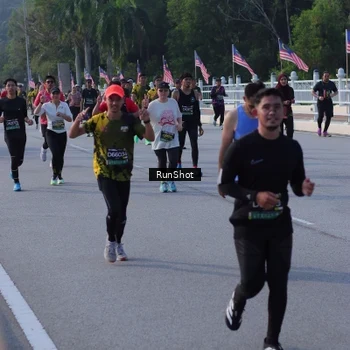Runner Photo 7126701
