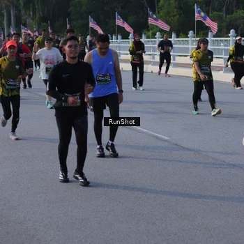 Runner Photo 7126708
