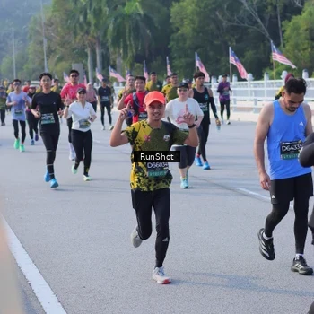 Runner Photo 7126713