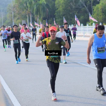 Runner Photo 7126714