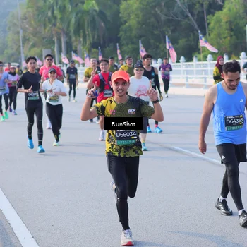 Runner Photo 7126715