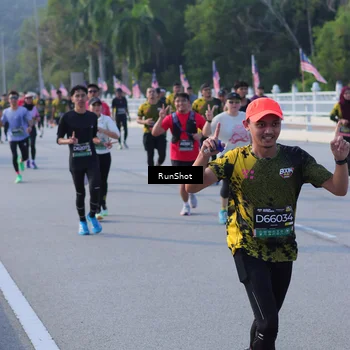 Runner Photo 7126721