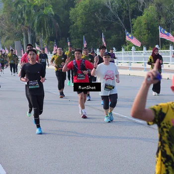 Runner Photo 7126726