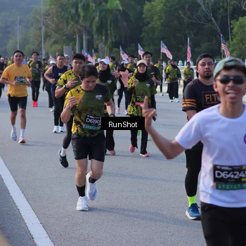 Runner Photo 7126727