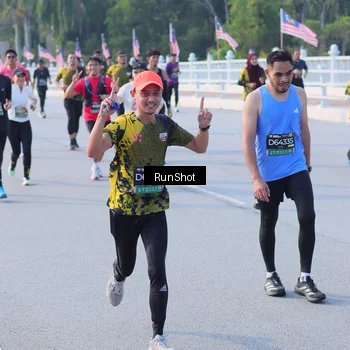 Runner Photo 7126730