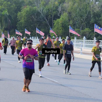 Runner Photo 7126734