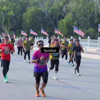 Runner Photo 7126737