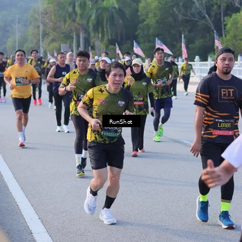 Runner Photo 7126758
