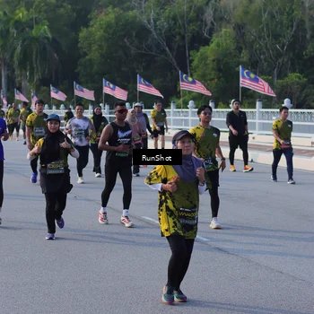 Runner Photo 7126762