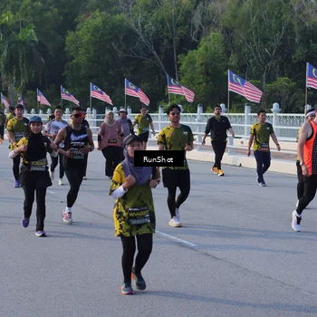 Runner Photo 7126770