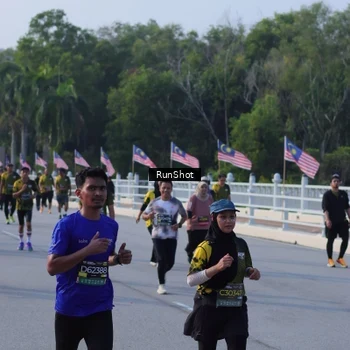 Runner Photo 7126780