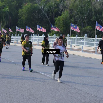 Runner Photo 7126793