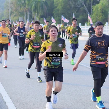 Runner Photo 7126799