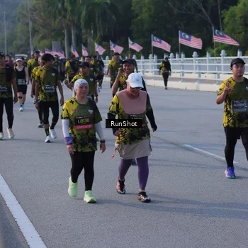 Runner Photo 7126806