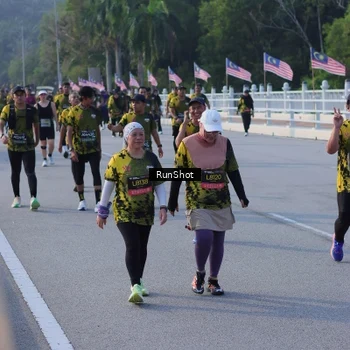 Runner Photo 7126808