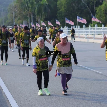 Runner Photo 7126812