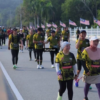 Runner Photo 7126817