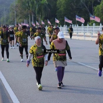 Runner Photo 7126818