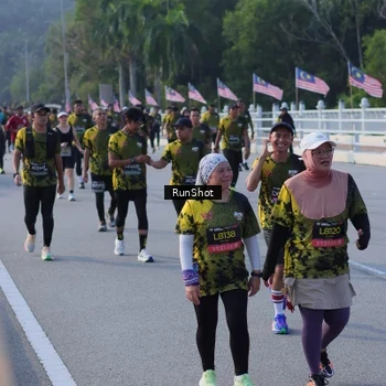 Runner Photo 7126819