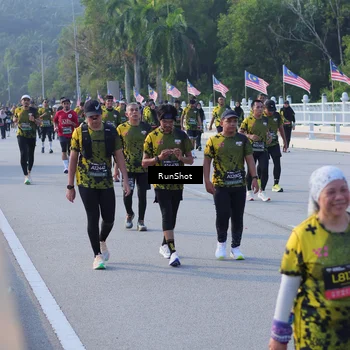 Runner Photo 7126833