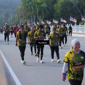 Runner Photo 7126845