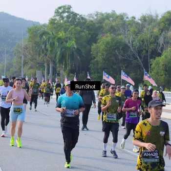 Runner Photo 7126857