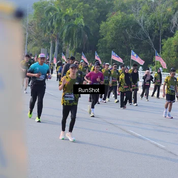 Runner Photo 7126860