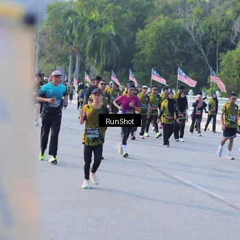 Runner Photo 7126863