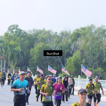 Runner Photo 7126864