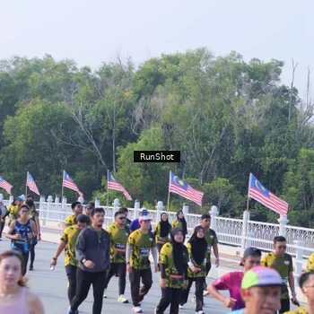Runner Photo 7126884