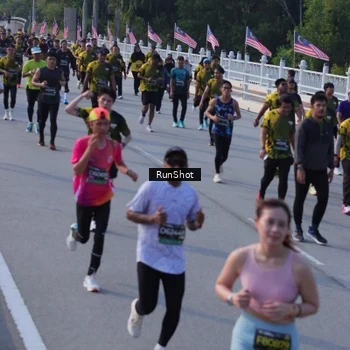 Runner Photo 7126889